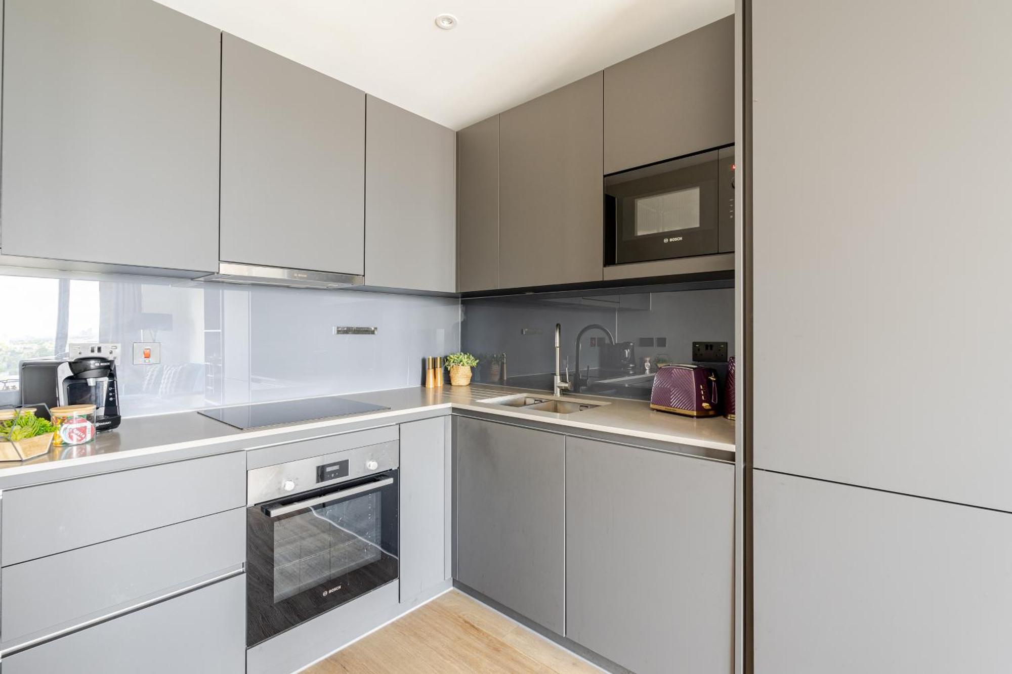 High-spec Apartment- Prime East - Near O2 Arena Londra