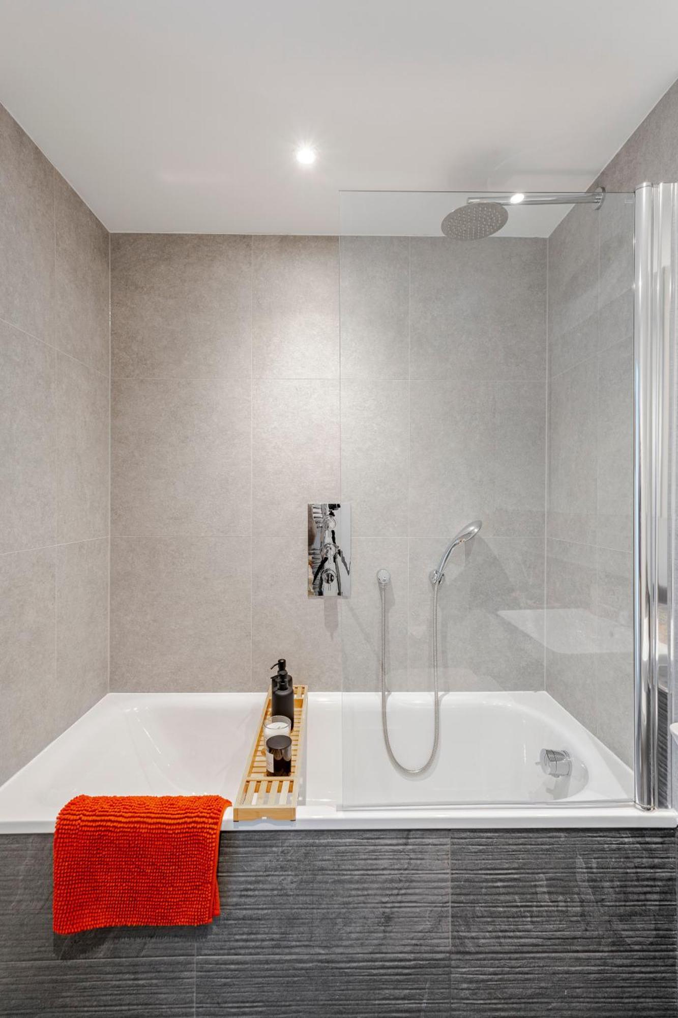 High-spec Apartment- Prime East - Near O2 Arena Apartment